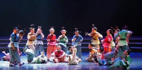 4件作品入圍第十八屆群星獎評選!湖北群眾文藝創(chuàng)作現(xiàn)象受關注!